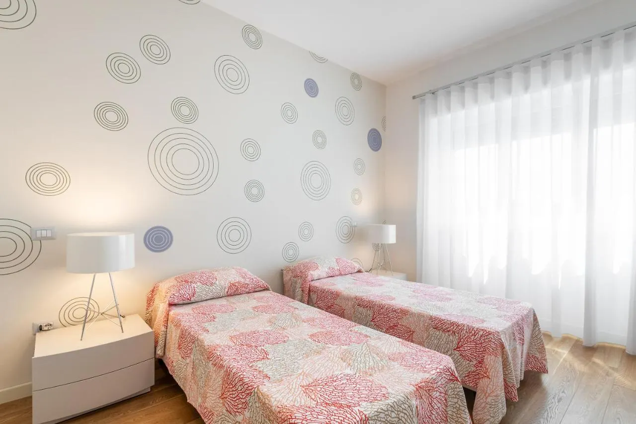 A Luxury Apartment At Cagliari Poetto Beachfront